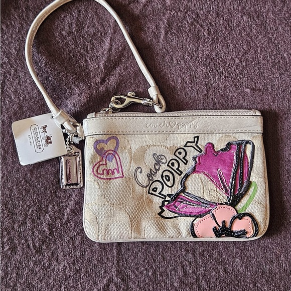 New Coach SV/LT Khaki Multi - Picture 1 of 2